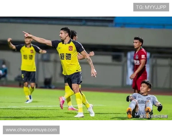 广州排球队配合问题引发热议球迷与专家各抒己见探讨未来发展方向 广州排球队配合问题引发热议球迷与专家各抒己见探讨未来发展方向