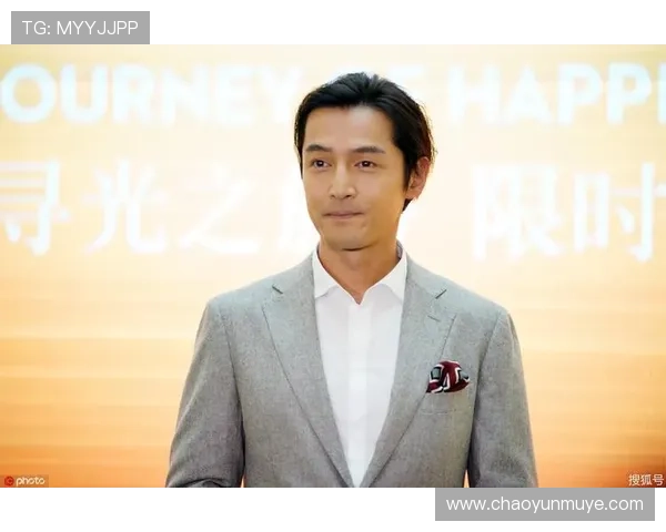 发际线高的足球明星们如何在赛场上展现自信与魅力